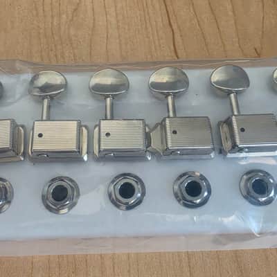 Fender Pure Vintage Logo Guitar Tuning Heads - Chrome image 1
