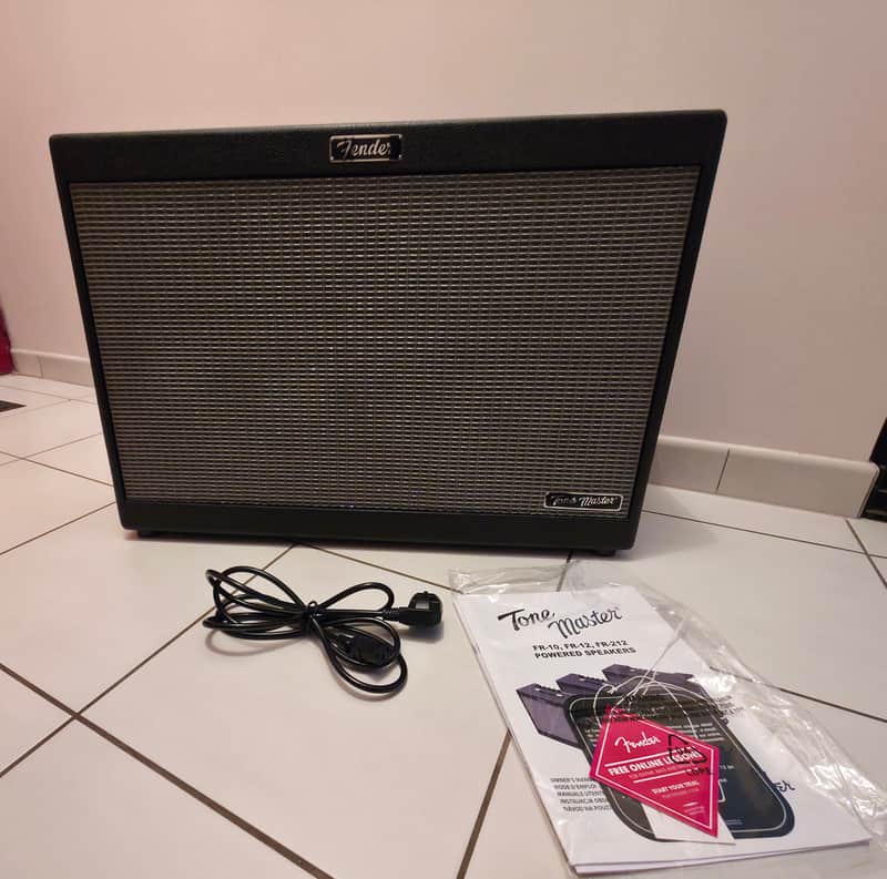 Fender Tone Master FR-212 1000-Watt 2x12" Active Guitar Speaker Cabinet Black image 1