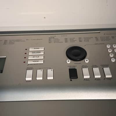 Yamaha YPG235 Portable Grand Piano image 7