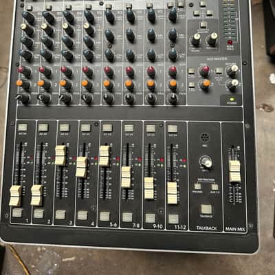 Mackie ONYX1220i mixer image 5