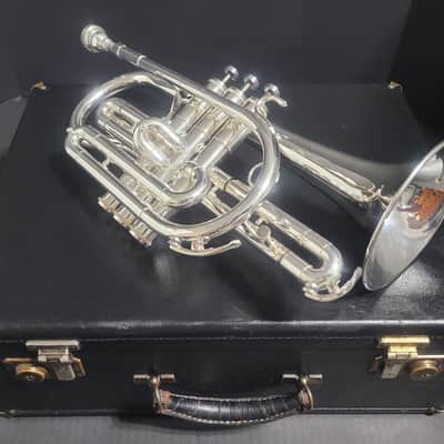 Getzen Eterna PRO Eterna 800S Silver L B Cornet, M/P 's and hardcase  Case  Silver Plate image 17