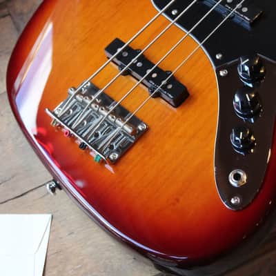 SIRE "Marcus Miller V5 4-String, Tobacco Sunburst" 4, 30 KG image 5