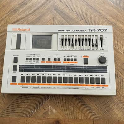 Roland TR-707 Rhythm Composer 1985 White