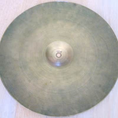 16" Zildjian Avedis Cymbal 1960s - Vintage image 1