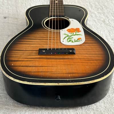 1960's USA Silvertone Parlor Acoustic Guitar Original Floral Artwork Harmony Stella image 8