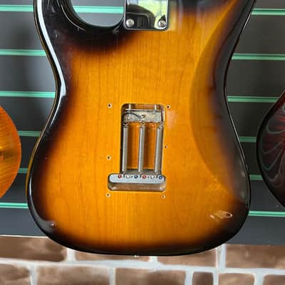 Fender American Original '50s Stratocaster 2-Colour Sunburst 2017 Electric Guitar image 12
