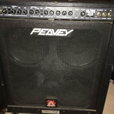 Peavey Ultra 410 Ultra Tube Series 3-Channel 4x10 Guitar Combo