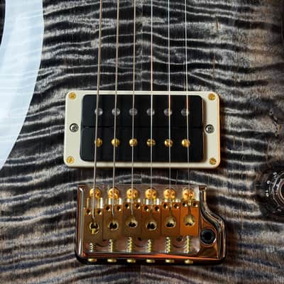 PRS Tremonti Signature 10-Top Electric Guitar with Tremelo - Charcoal Contour Burst image 5