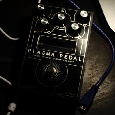 Gamechanger Audio Plasma Pedal High Voltage Distortion Unit 2010s - Black image 2