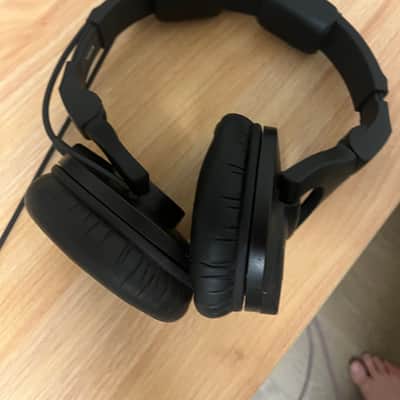 Sennheiser HD 280 Pro Over Ear Headphones V2 2010s - Black image 2