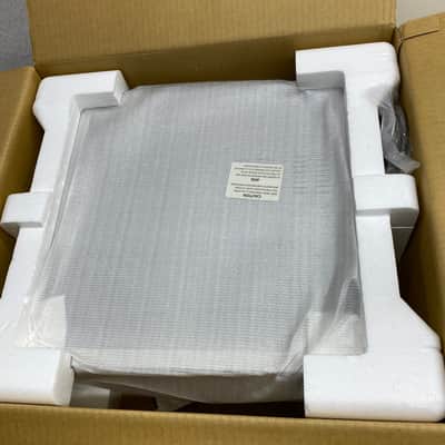 Akai S5000 MIDI Stereo Digital Sampler Rack NOS Mint in Box Vintage image 9