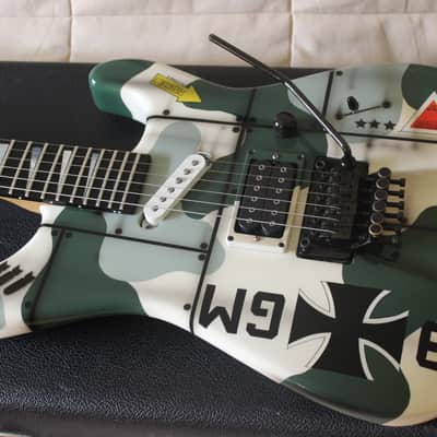 Jackson Custom Shop 1991 Painted by Dan Lawrence One of a Kind image 12