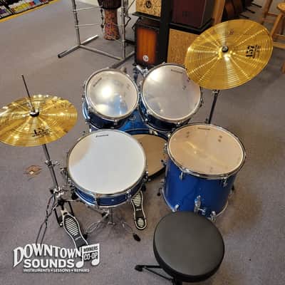 Ludwig Accent 5 Piece Drumset - Blue Sparkle, 20" Bass Drum, with Hardware, Cymbals image 4
