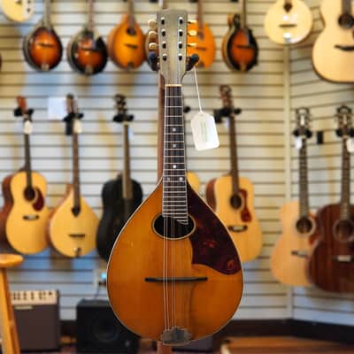 Washburn (Lyon & Healy, Chicago) Style 5281 A-Style Oval Hole Mandolin 1928 w/Hard Case image 4