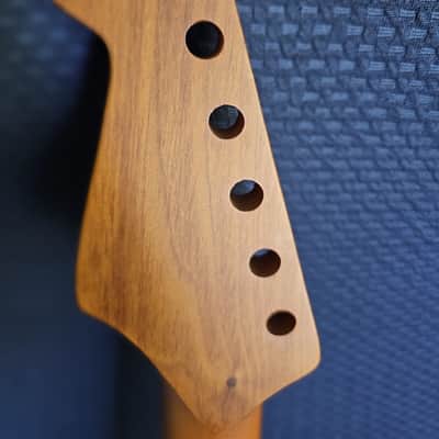Good Project Strat Neck 2024 - Vintage Satin image 4
