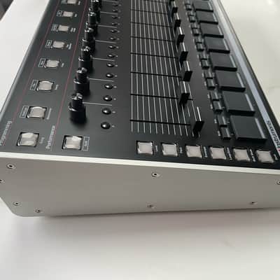Isla Instruments S2400 Desktop Sampler - Black - Near Mint Condition image 3