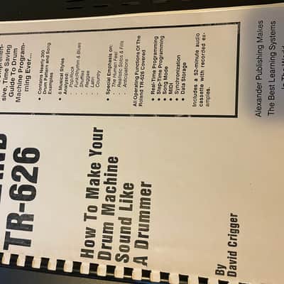 Roland TR-626 Rhythm Composer/Drum Machine (with manual, a power cord, box and 2 guide books) image 6