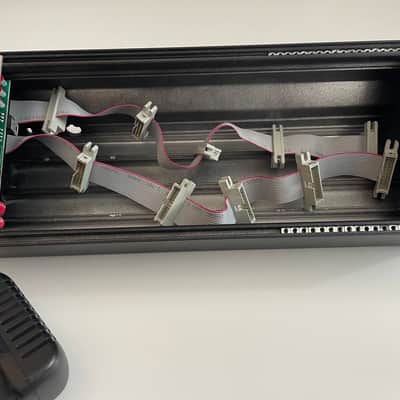 Moog 60hp Eurorack Skiff Case with TipTop Uzeus Power - Black and wood image 1
