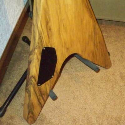 2024 USA Custom Shop Dunable Asteroid Flying V Black Limba Wenge Fretboard Hipshot 25.5 " Scale 7.6 lbs Coffin Case Hardware image 16