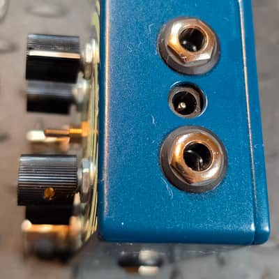EarthQuaker Devices Silos Multi-Generational Time Reflection Delay Device image 4
