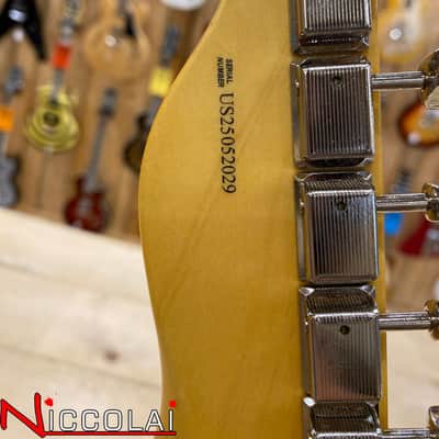 Fender American Professional Classic Telecaster, Rosewood Fingerboard, 3-Color Sunburst image 6