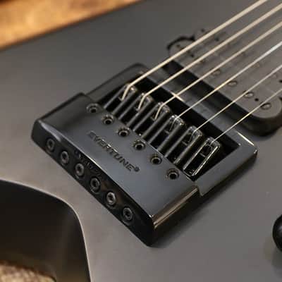 Solar V1.6C Carbon BK Matte Electric Guitar image 3