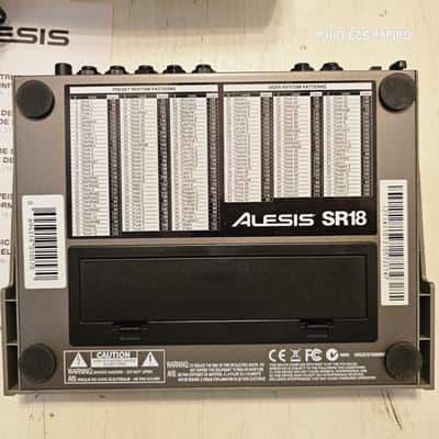 Alesis SR 18 High Definition Drum Machine image 4