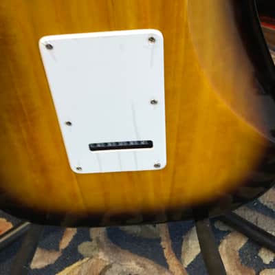 Fender Squier Bullet Strat - Sunburst image 12