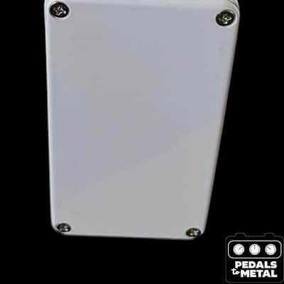 Lawrence Petross Design (LPD) Sixty 8 - White - X17392 image 6
