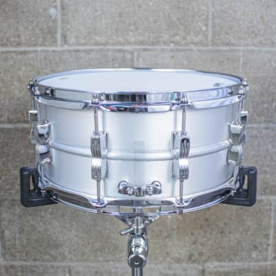 Ludwig 6.5"x14" Acrolite Snare Drum image 5