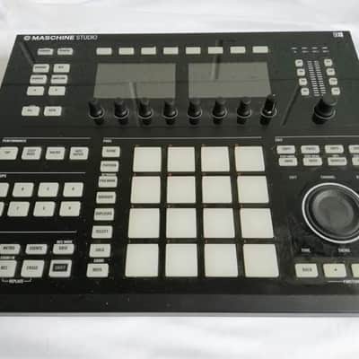 Native Instruments Maschine Studio Black image 6
