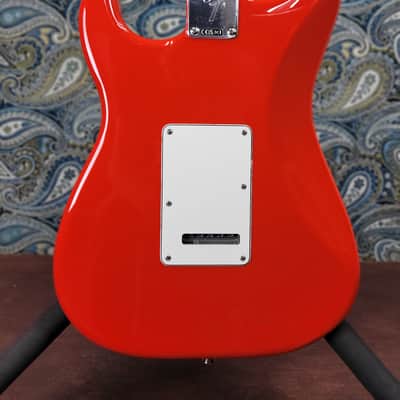 Fender Player Series II Stratocaster SSS Coral Red image 5