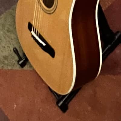 Mitchell MDJ-10/N 2013 - Natural with gig bag image 2