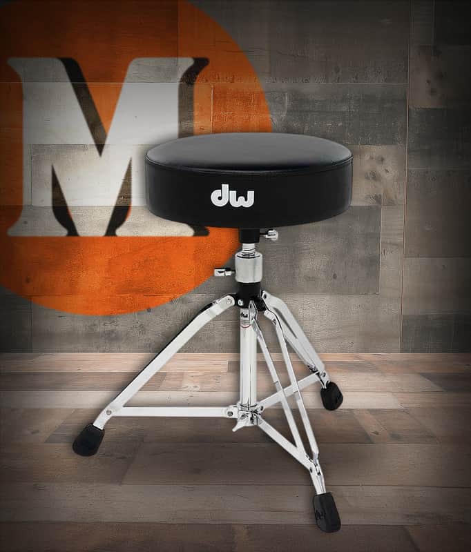 DW 5000 Series Round Top Throne (DWCP5100) image 1