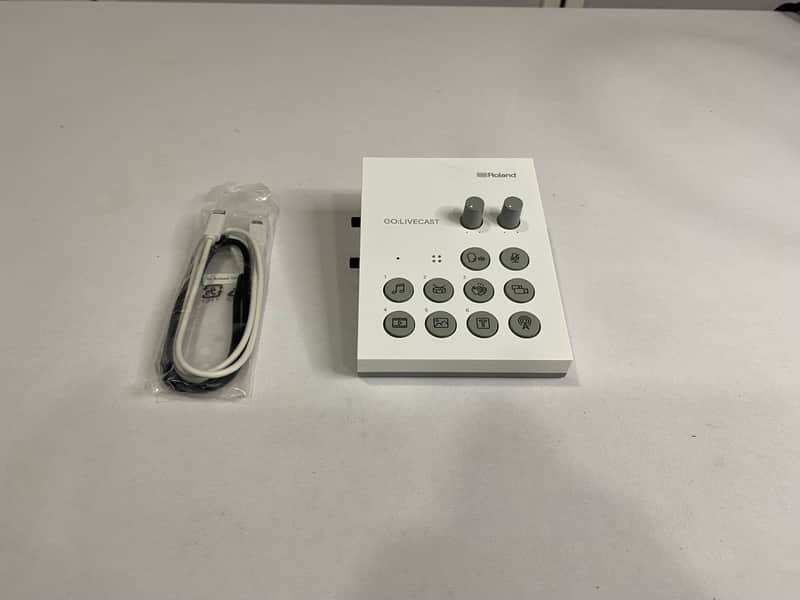 Roland GO:LIVECAST Smartphone Live Streaming Mixer 2020 - White image 1