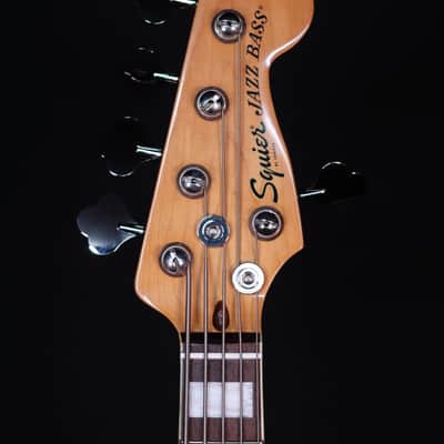 Squier Classic Vibe Active 70s Jazz Bass V, Laurel FB, Sienna Sunburst image 9