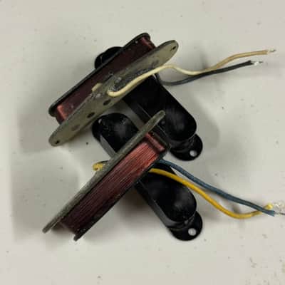 Fender Mustang Pickup Set 5.87k/6.01k 1966 (P-320) image 3