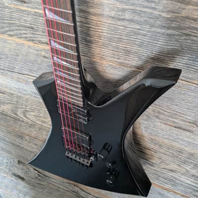 Used Jackson Custom Shop Special Edition Kelly 2H FR - Black & Red image 4