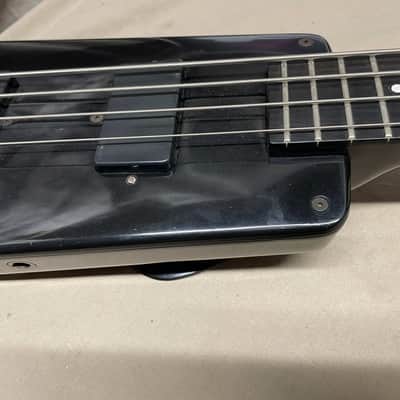 Kramer The Duke Headless 4-string Bass with Case Vintage Black image 7
