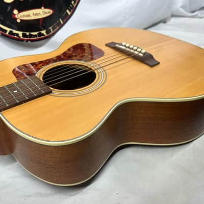 Guild Jumbo Junior E SP/MH Acoustic Electric Guitar image 20