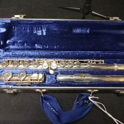 Gemeinhardt 2SP Student Flute serial F66987 - Silver image 1