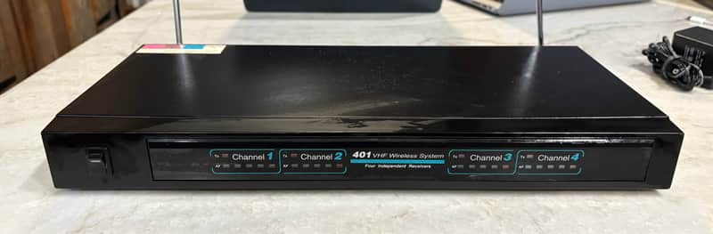 Nady 401 UHF - Black image 1