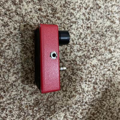 MXR Dyna Comp In Very Good Condition Just A Few Scratches On The Paint Job image 2