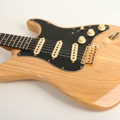Fender Custom Shop Limited Edition Custom '62 Stratocaster Journeyman Relic with Closet Classic Gold Hardware 3A Rosewood Fingerboard Aged Natural CZ581418 image 11