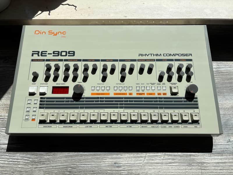 DIN Sync RE-909 image 1