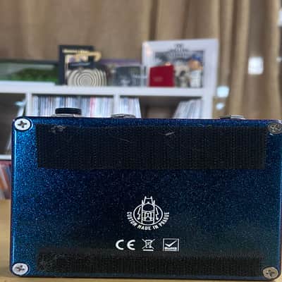 KHDK Electronics Unicorn Blood Limited Edition Octave Fuzz 2018 - Baby Blue Sparkle Dark Matter Graphic image 7