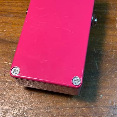 Super-Freq Haunting Mids (not JHS) 2019 Pink image 5