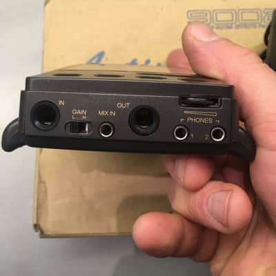 Mega Rare Vintage ZOOM 9002 Pro Artist Edition Multi Effects Processor NOS image 6