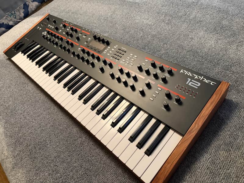 Dave Smith Instruments Prophet 12 61-Key 12-Voice Polyphonic Synthesizer