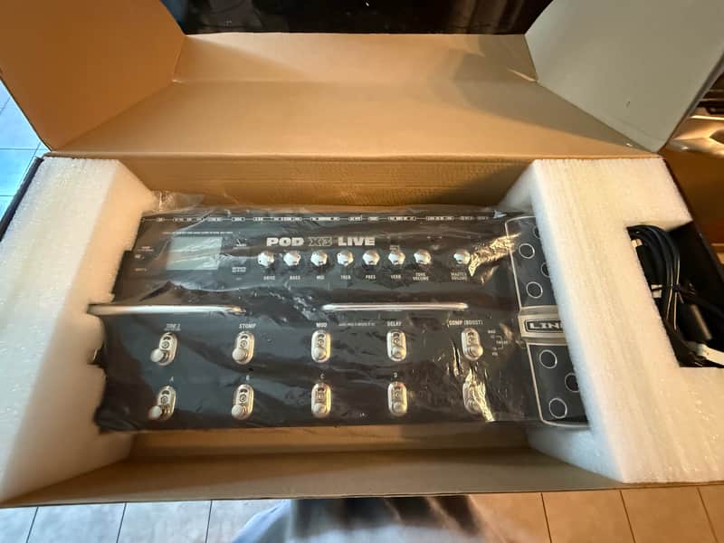Line 6 POD X3 Live Multi-Effects Processor & Amp Modeler - | Reverb